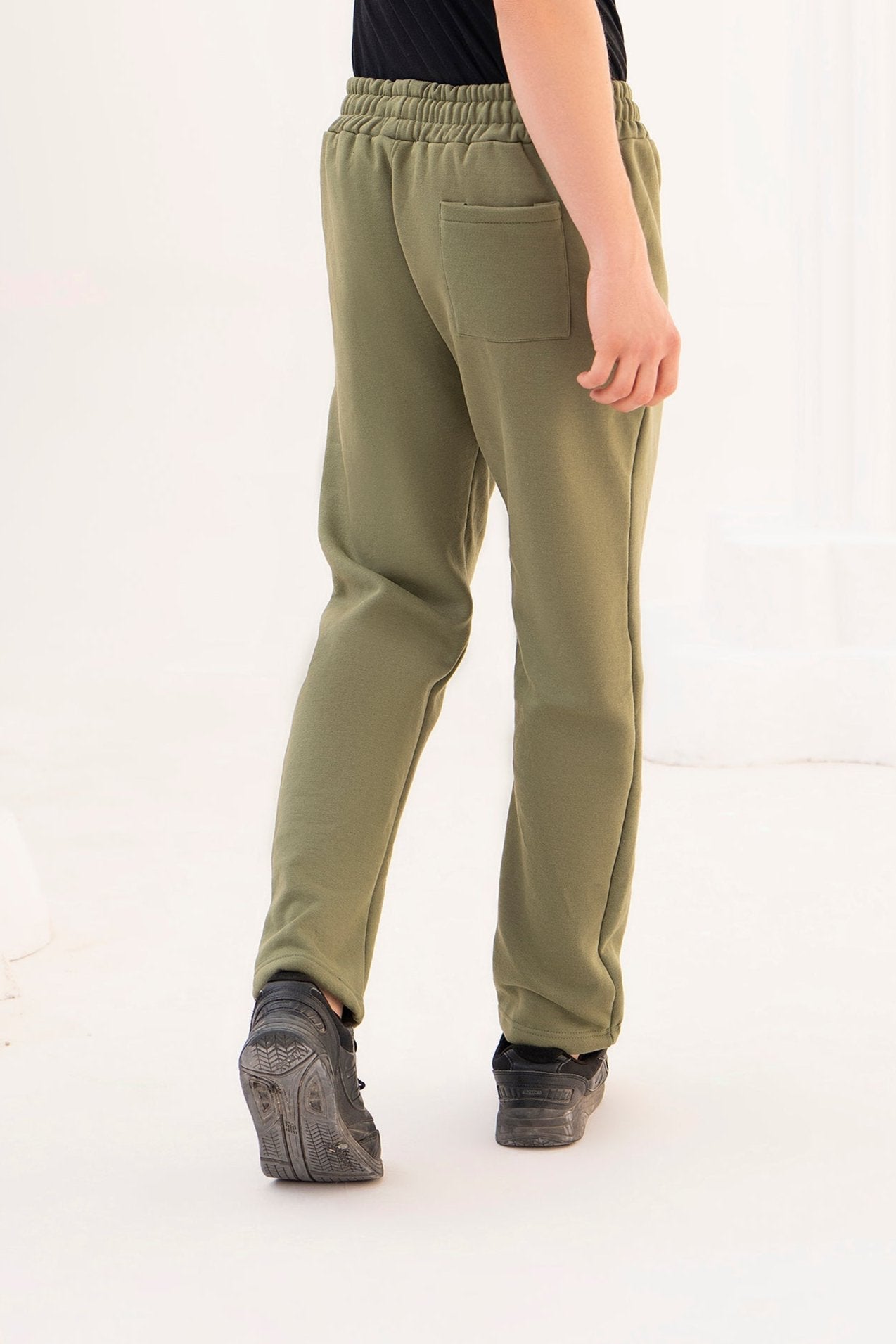 OLIVE - PLEATED STRAIGTH TROUSER